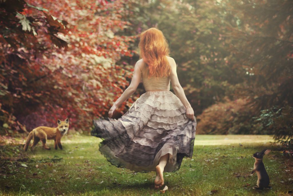 creative photography and editing by Elle Hanley